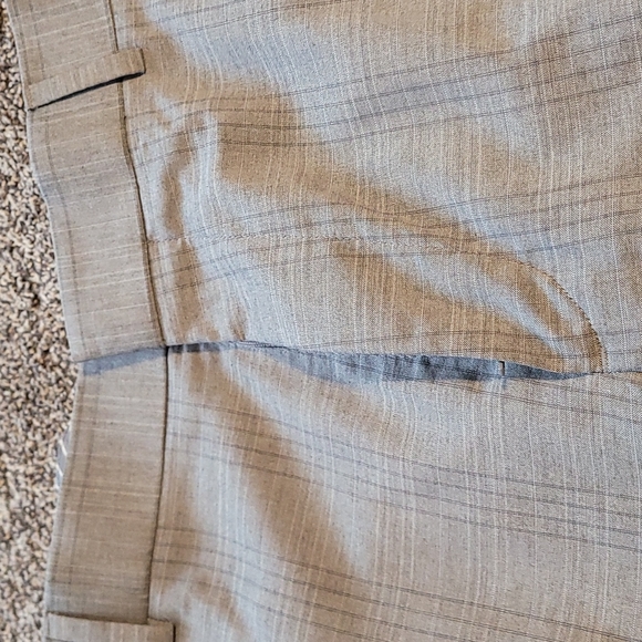 Gray suit pants - Picture 2 of 6